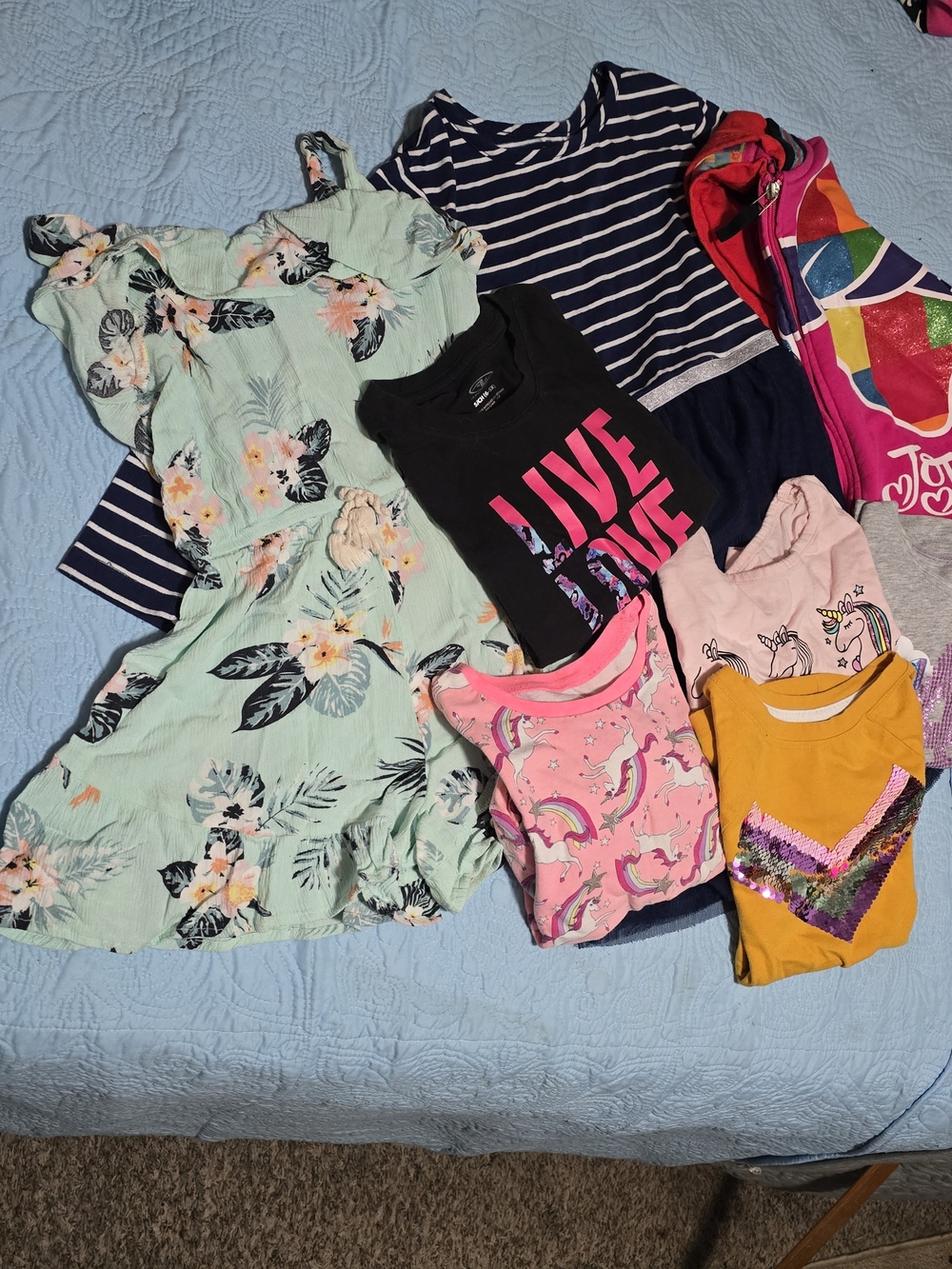 Girl's Size 6/7 Bundle of 8 See Description